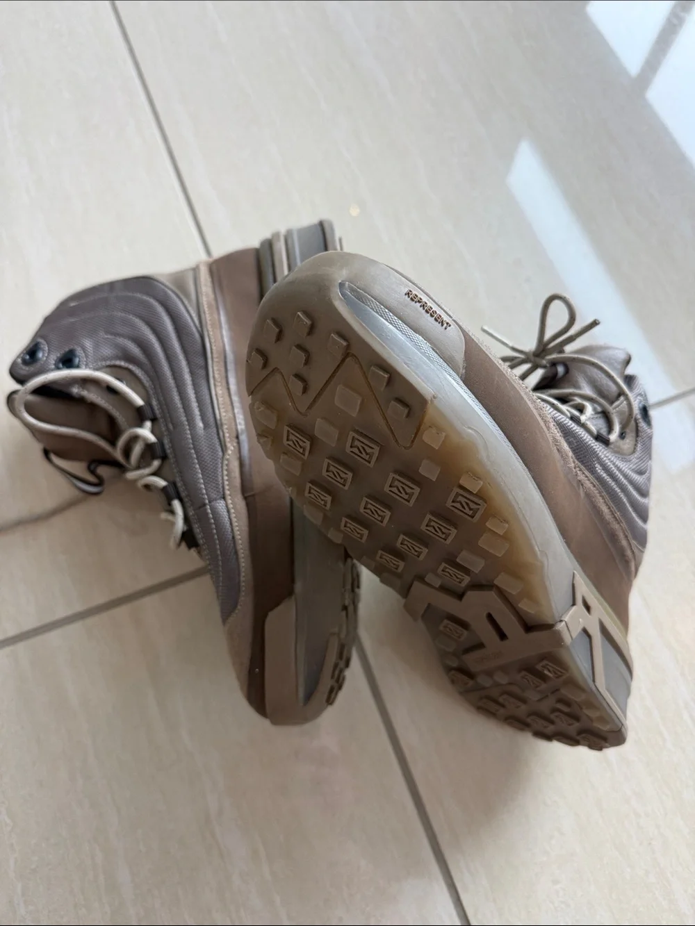 Represent Men's Brown High-Top Sneakers